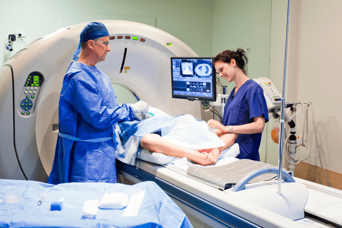 Read more about the article How Do MRI and CT Scan Technologies Compare to Ultrasonography?